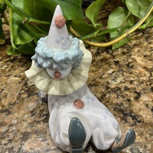 Lladro tired friend clown lounging small damage